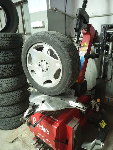 VoltCar Serwis Samochodowy \ Modyfikacje i Akcesoria 4x4 \ Auto Gaz \ Opony